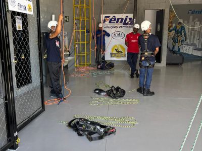 Centro de Treinamento IRATA em Minas Gerais: solução técnica para formação técnica para acesso por cordas em Minas Gerais