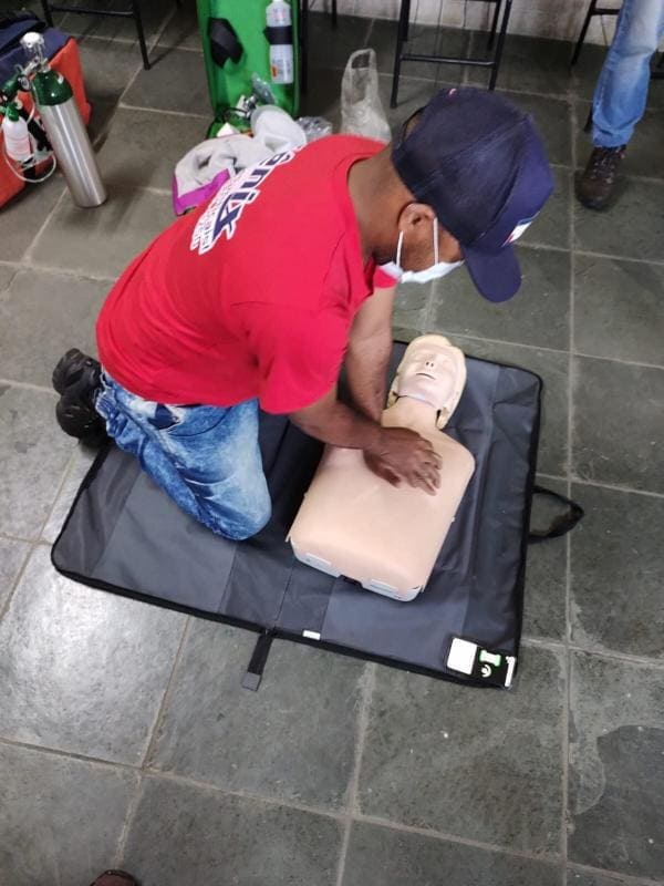 Instalação de Linha de Vida em Betim: solução técnica para segurança para trabalho em altura em Betim
