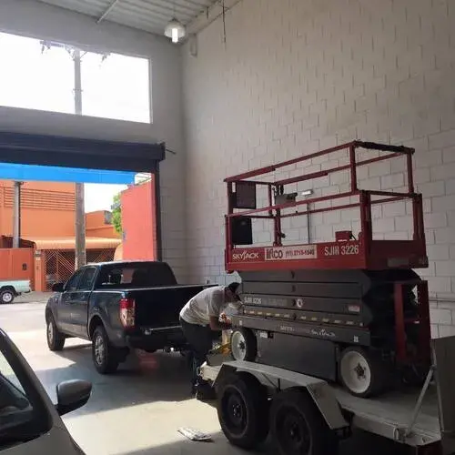 Imagem de Platataforma sendo Movida