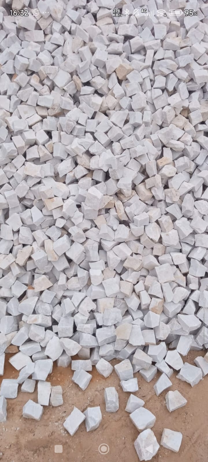 Pedra Portuguesa para Calçada: guia para escolher com segurança