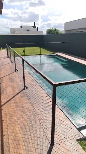 Cerca para Piscina com Portão